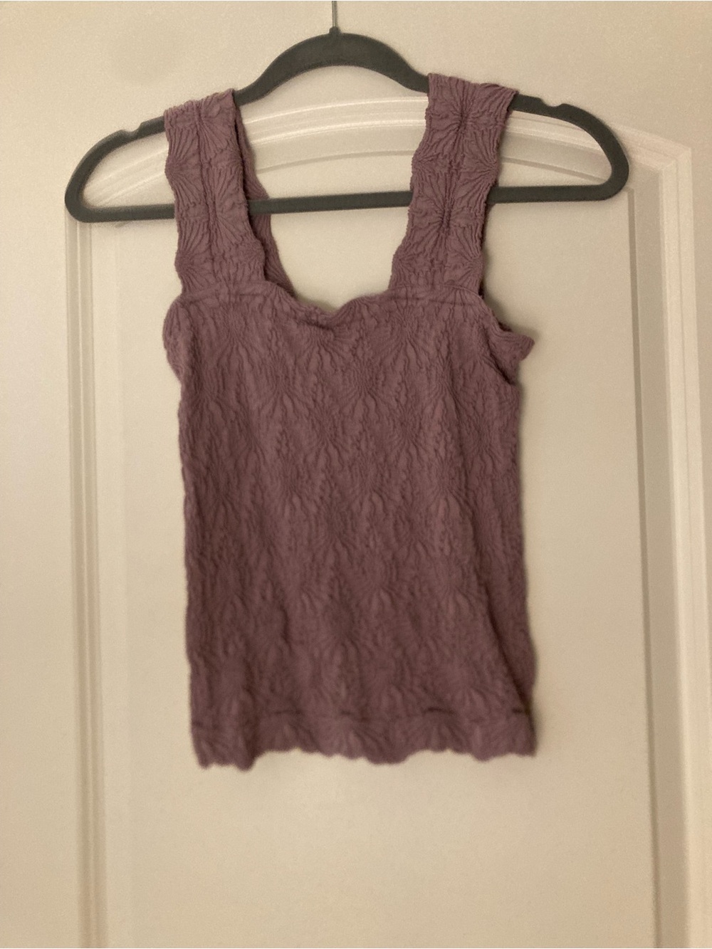 Sleeveless Textured Tank Top - Mauve